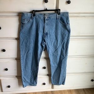 Wrangler Authentics Men's Classic 5-Pocket Regular Fit Cotton Jean